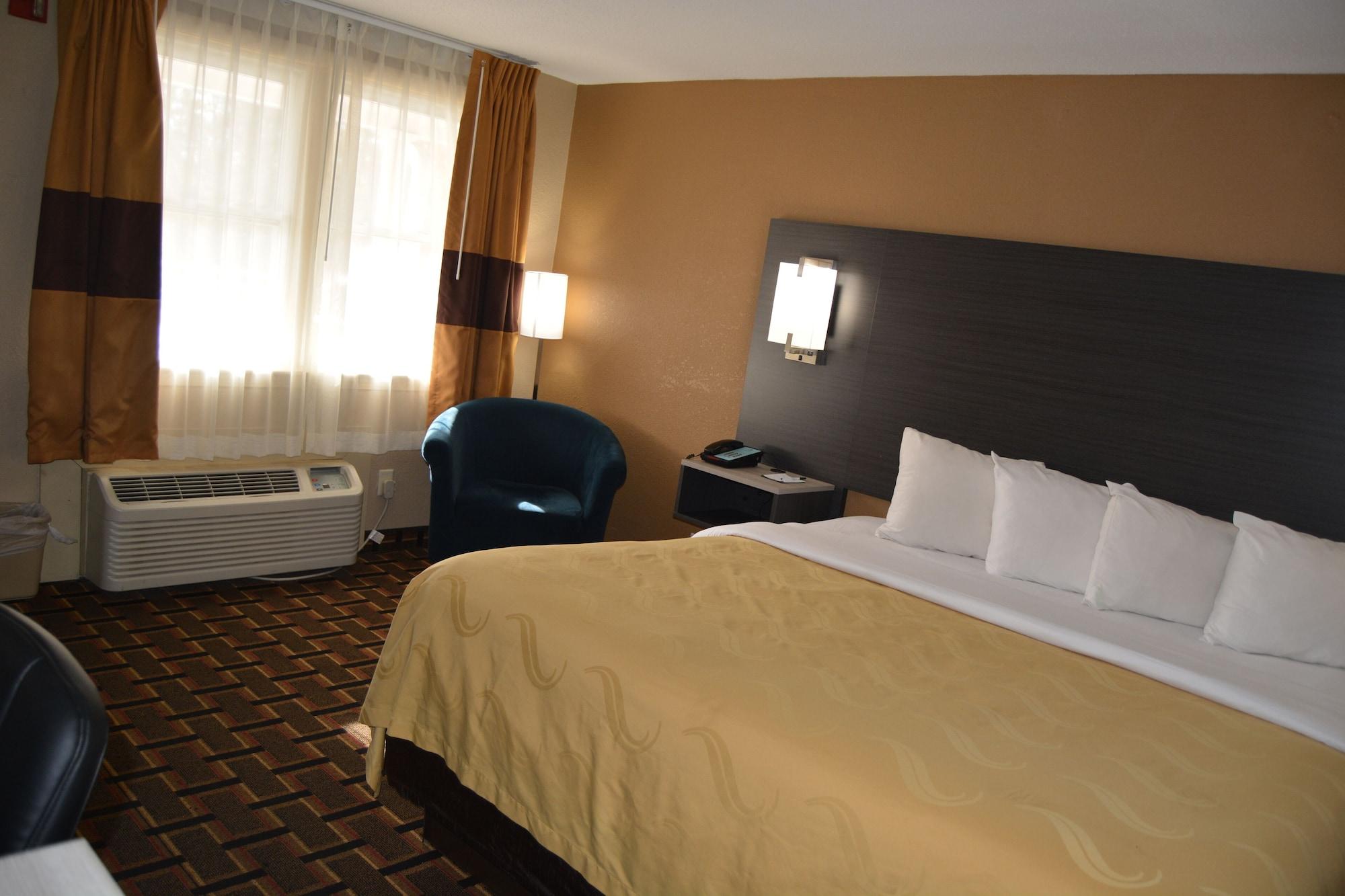 Quality Inn Raynham - Taunton Luaran gambar