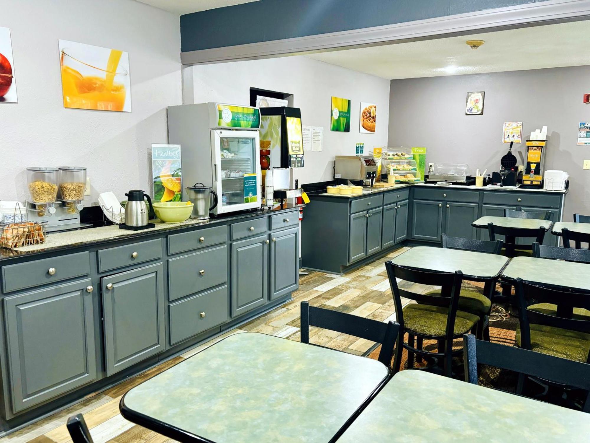 Quality Inn Raynham - Taunton Luaran gambar