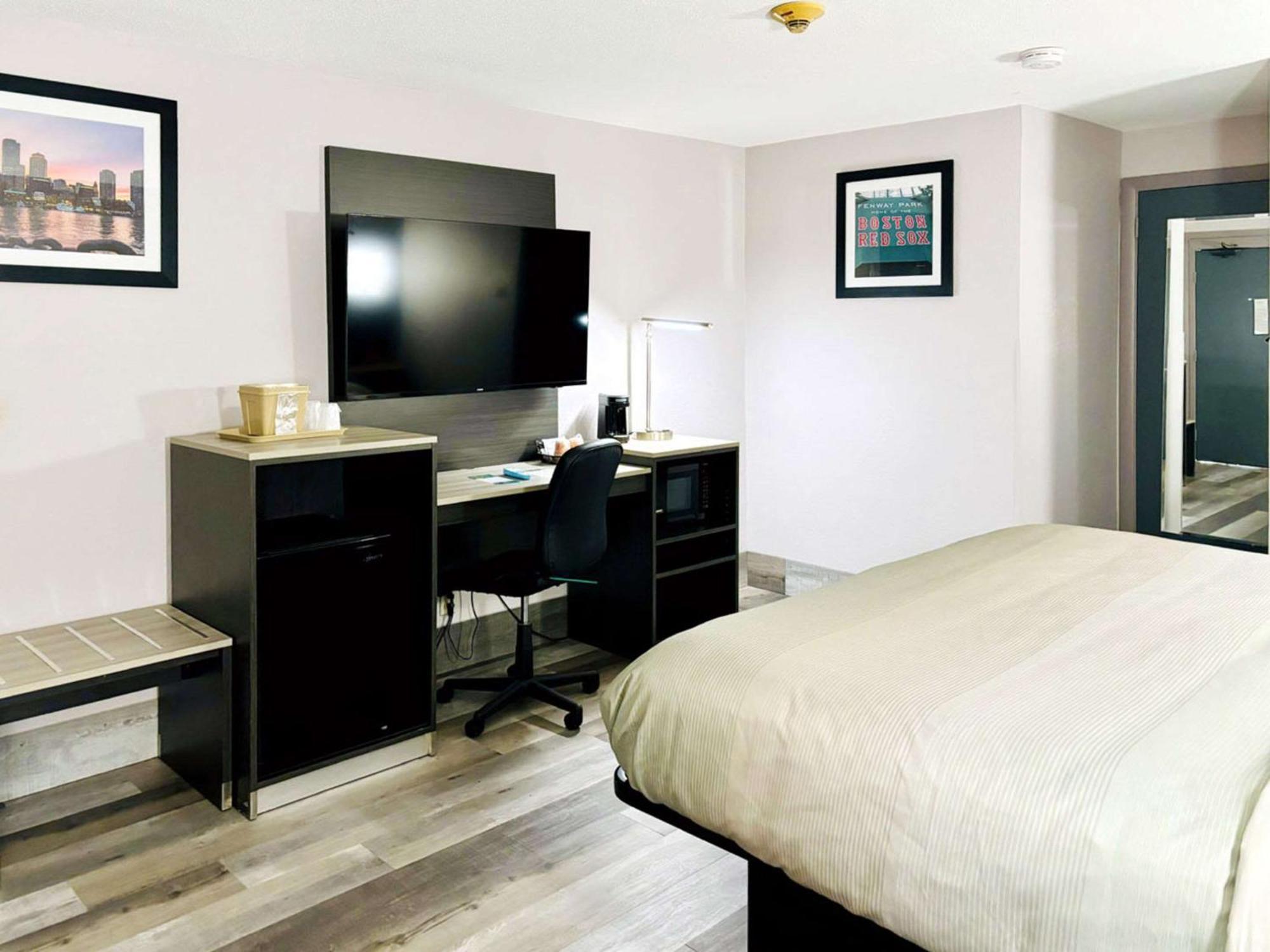 Quality Inn Raynham - Taunton Luaran gambar